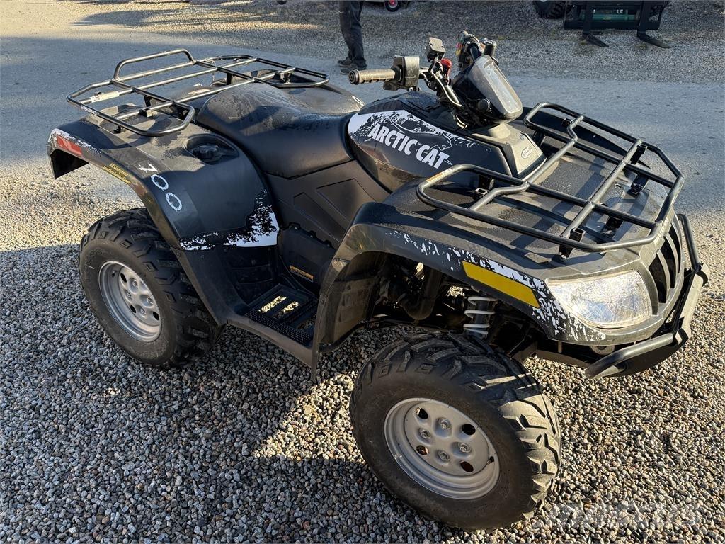Arctic Cat 700H1 SERVO Квадроциклы