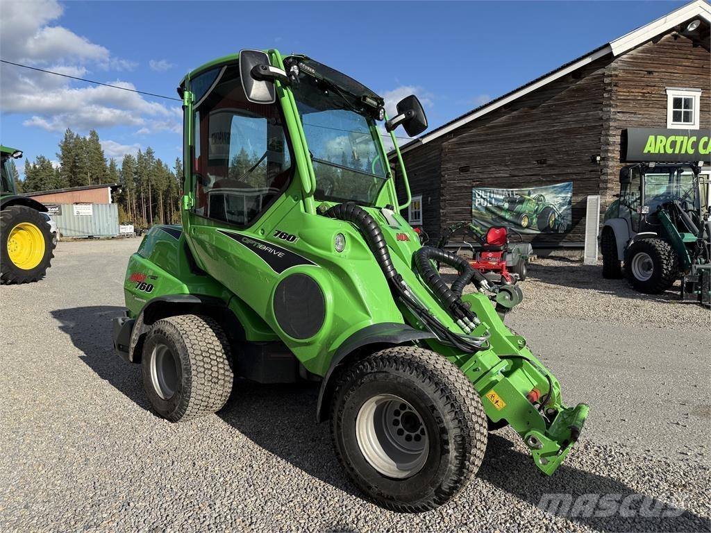 Avant 760i Мини-погрузчики