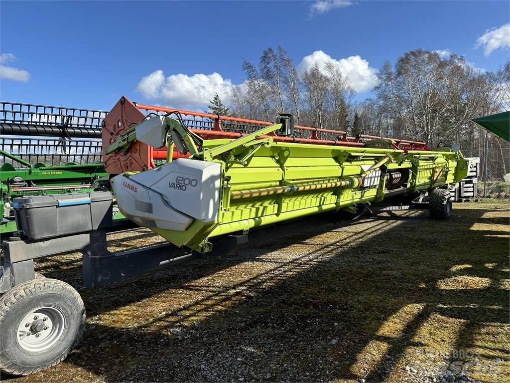 CLAAS Lexion 770 TT Зерноуборочные комбайны