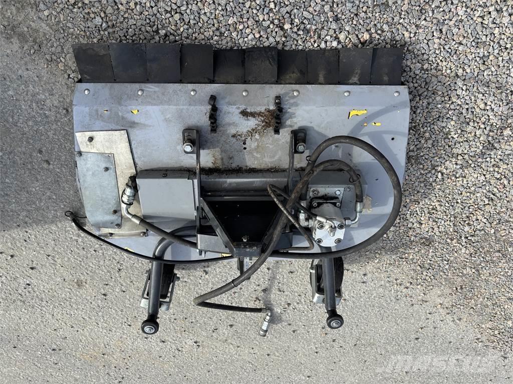 Egholm 2100 med Redskap Коммунальные машины