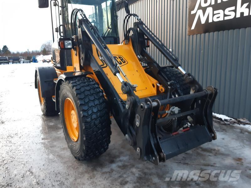 JCB 411 HT STORA BM Фронтальные погрузчики