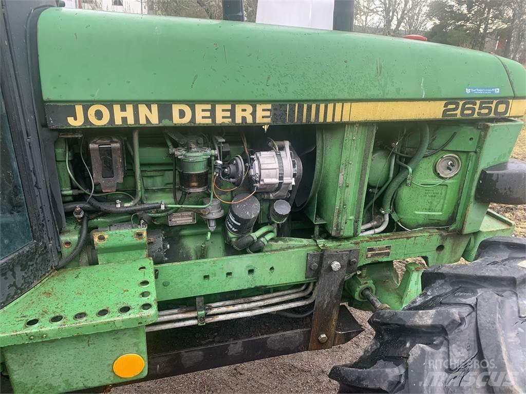 John Deere 2650 Трактора