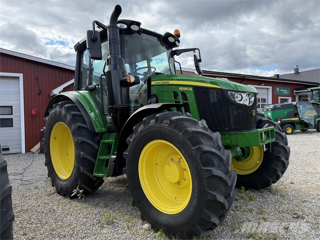 John Deere 6090M Трактора