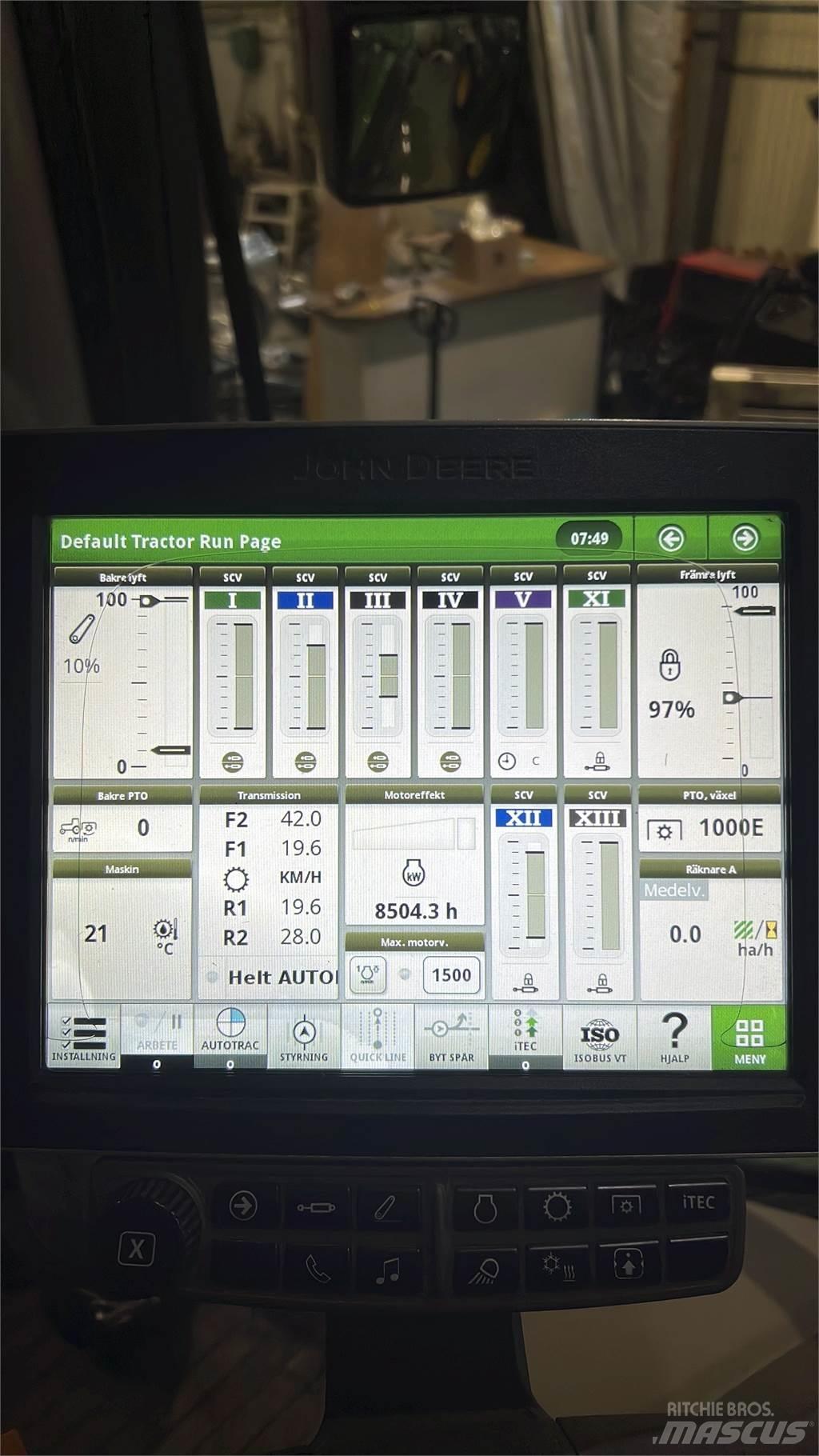 John Deere 6215R Трактора
