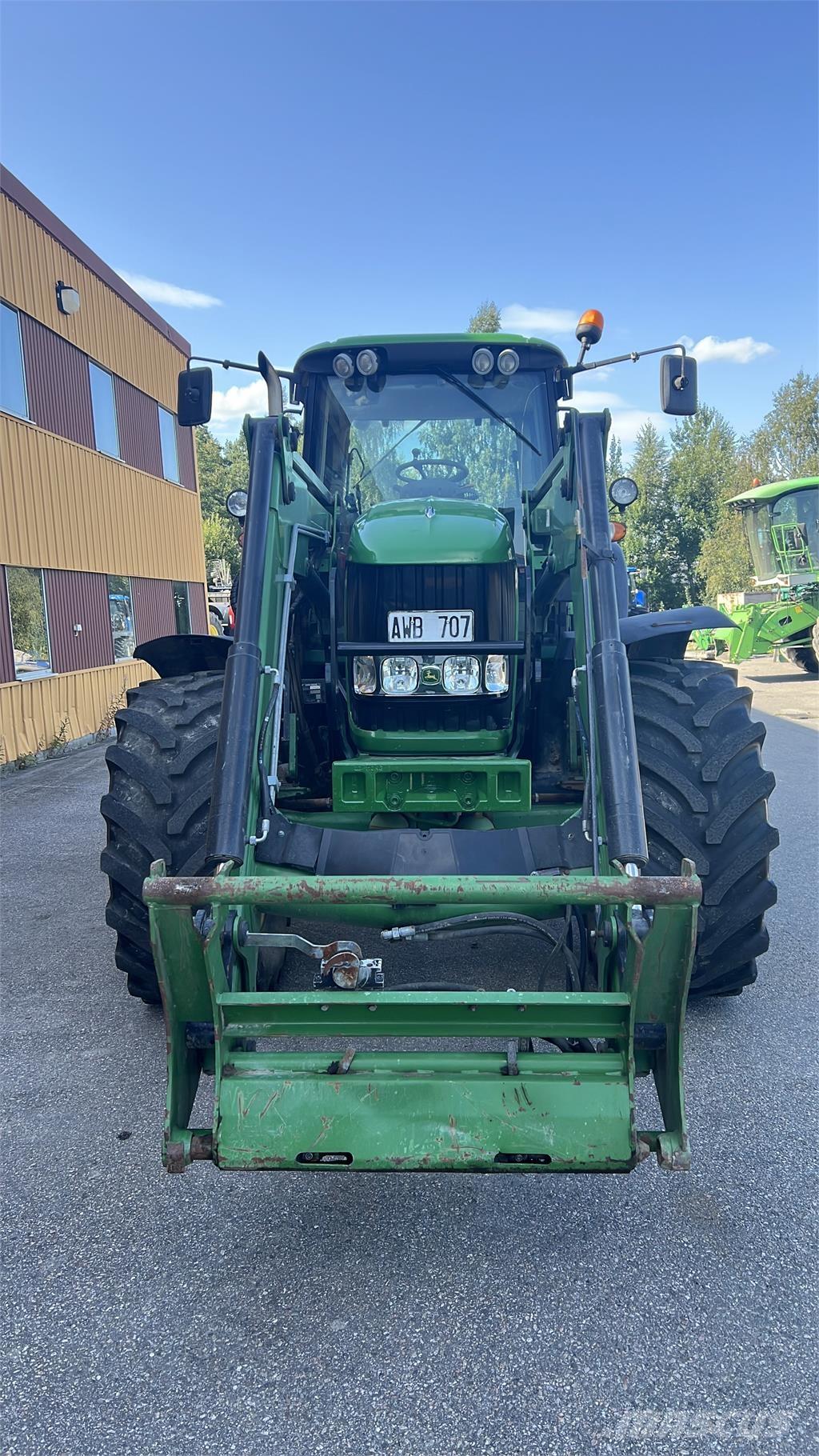 John Deere 7530 Premium Трактора