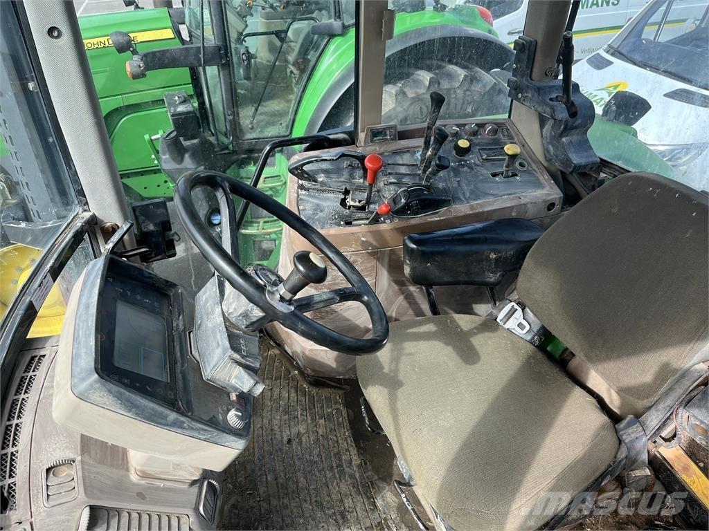 John Deere 7700 Трактора