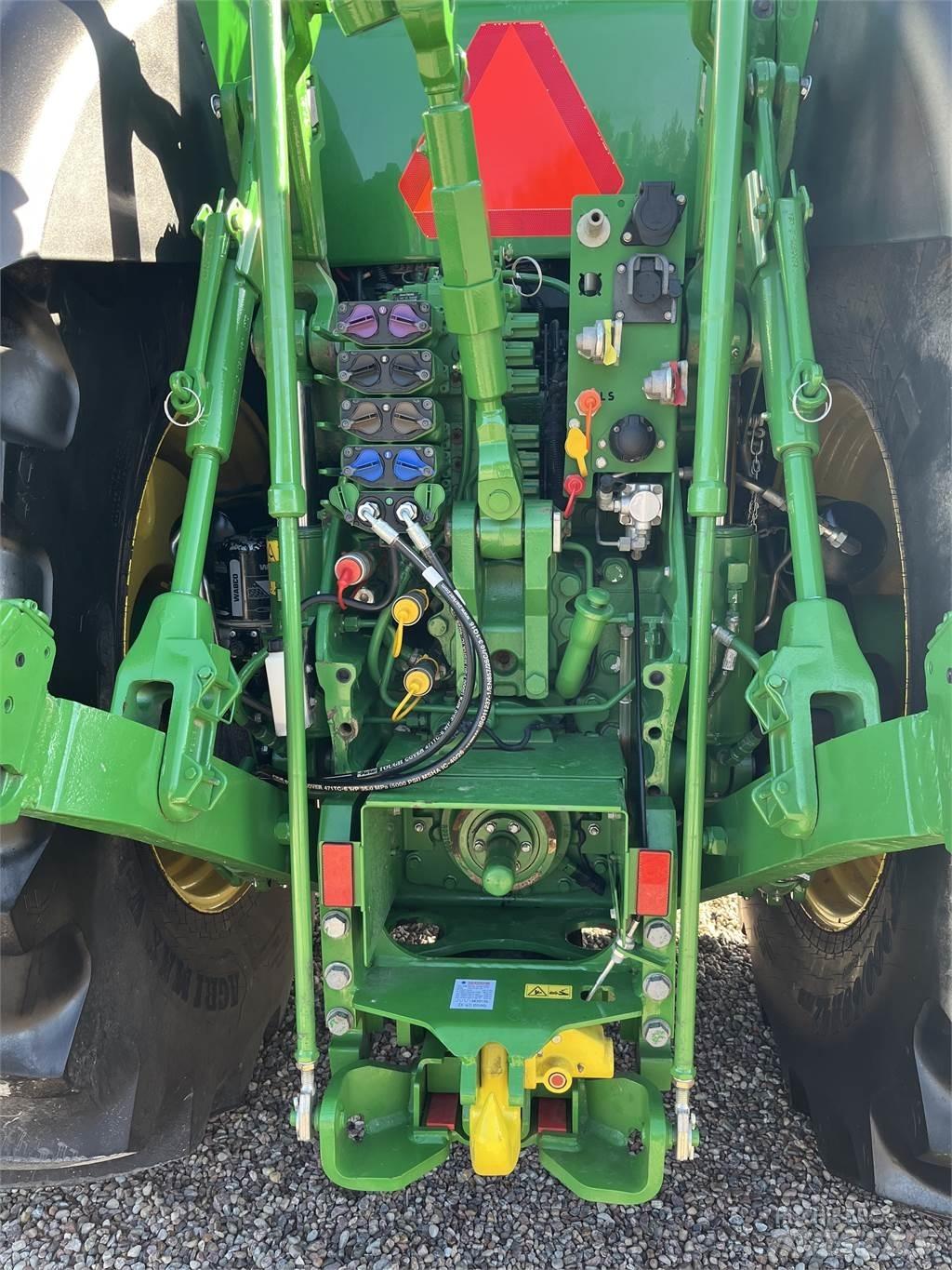 John Deere 8370R Трактора