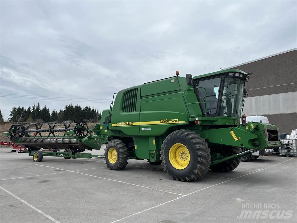 John Deere 9560i WTS Зерноуборочные комбайны