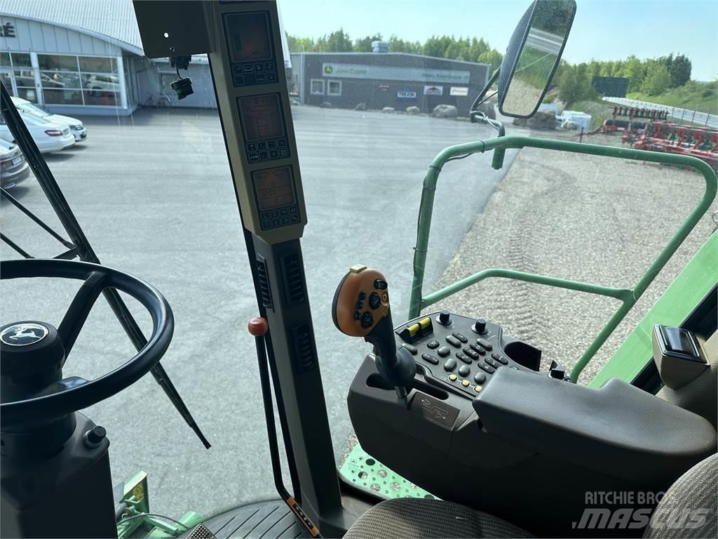 John Deere 9660 WTS Зерноуборочные комбайны