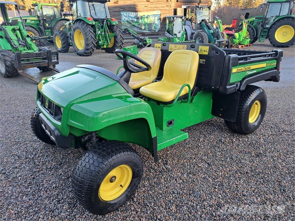 John Deere TE Gator Самоходные газонокосилки