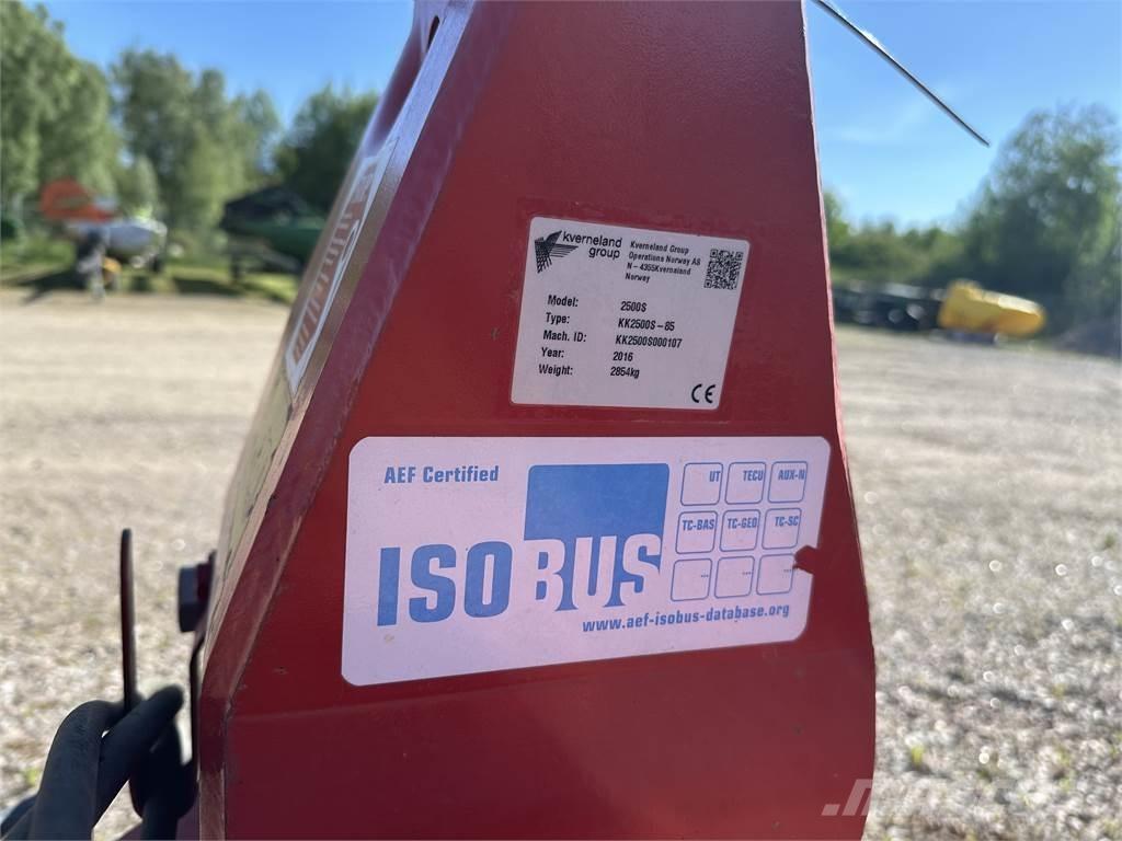Kverneland 2500S-6 Оборотные плуги