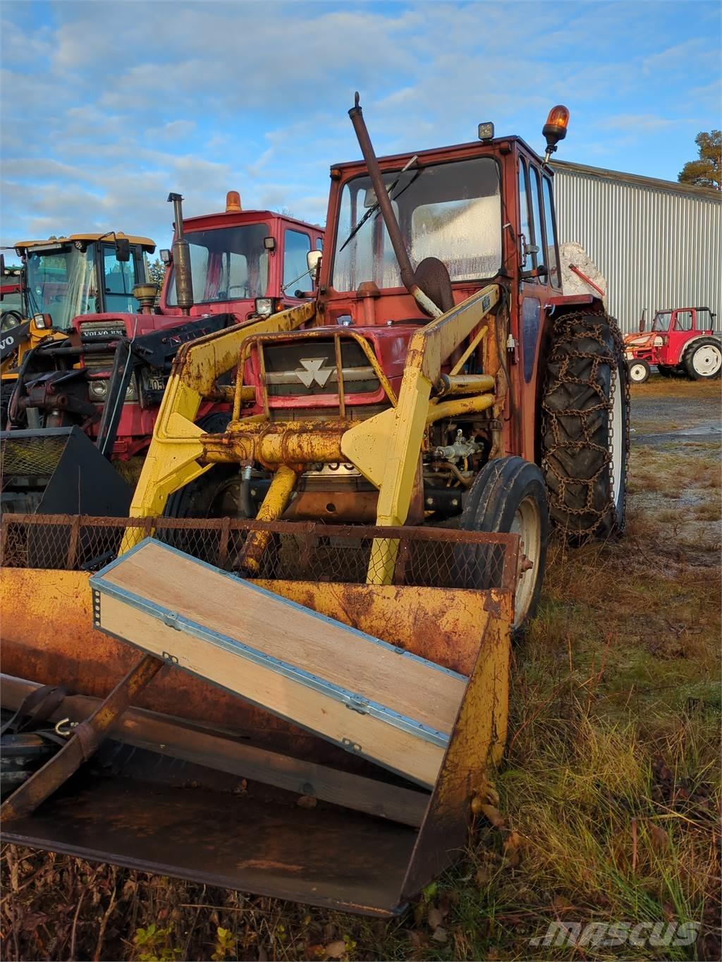 Massey Ferguson 135 Трактора