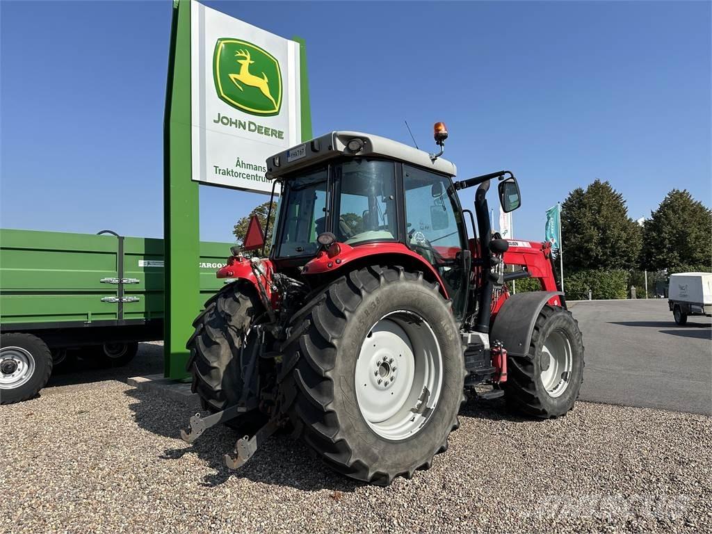 Massey Ferguson 5712 Трактора
