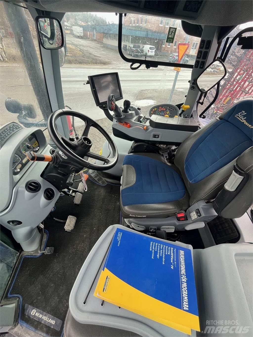 New Holland T7.225 Трактора