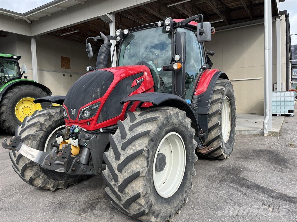 Valtra N174 Трактора