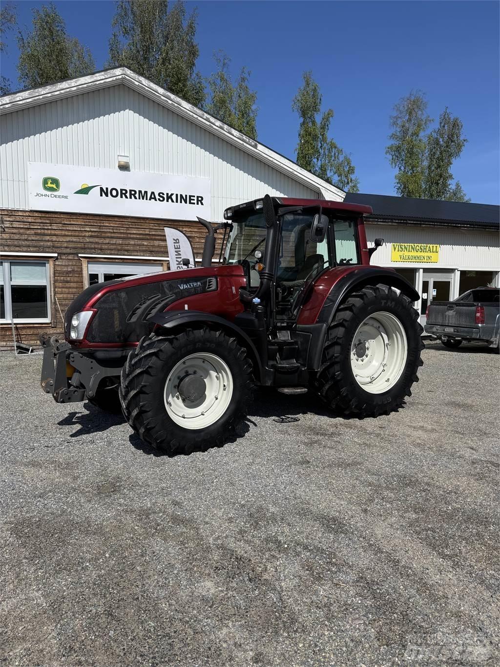 Valtra T203 Direct Трактора