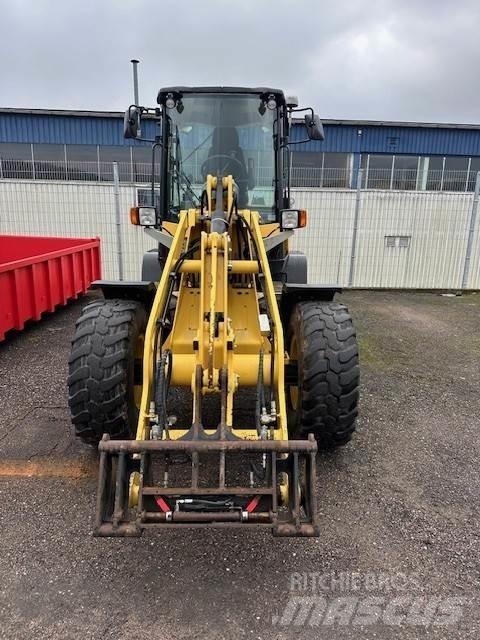 Yanmar V100 HJULLASTARE Фронтальные погрузчики