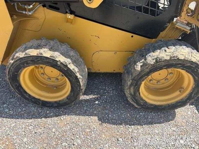 CAT 232D Шины и колёса