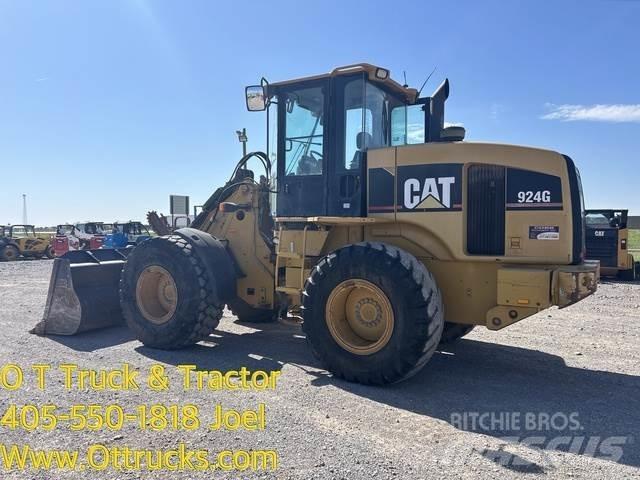 CAT 924G Фронтальные погрузчики