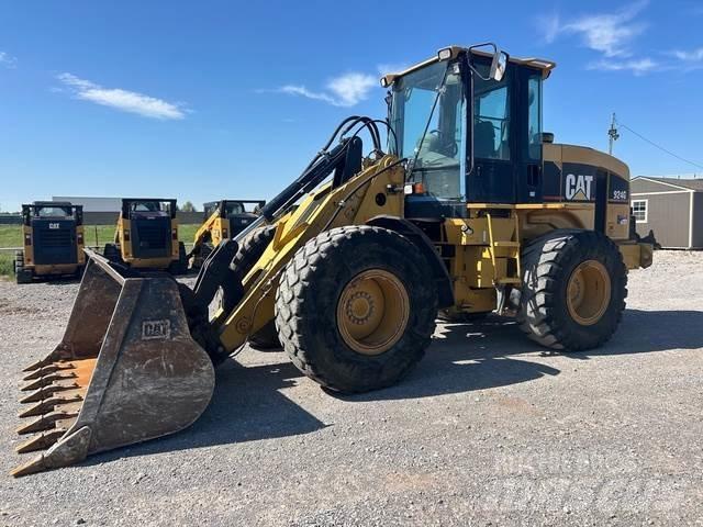 CAT 924G Фронтальные погрузчики