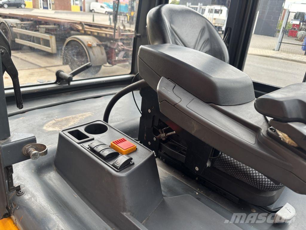 Jungheinrich EFG545 Электропогрузчики
