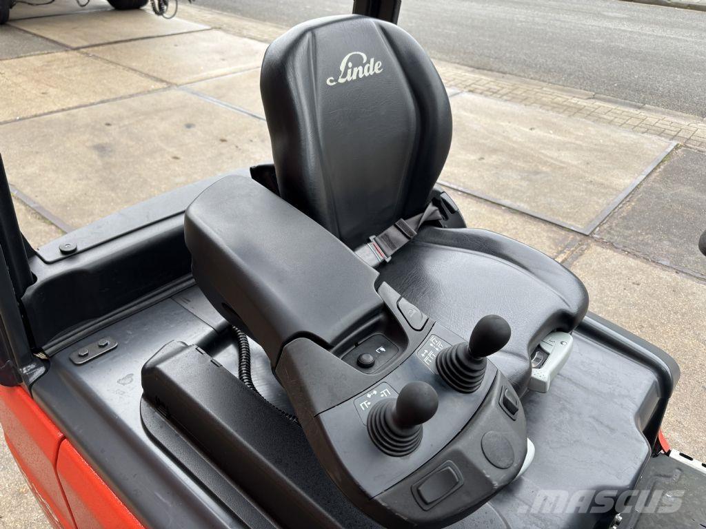 Linde E16L-02 Электропогрузчики