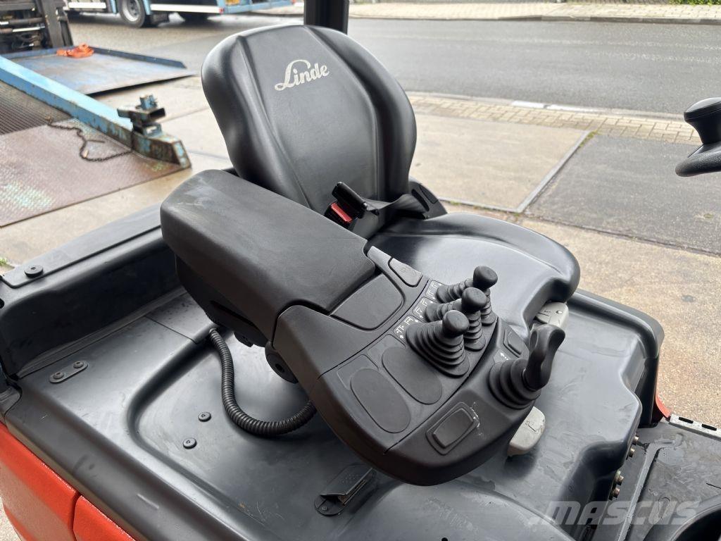 Linde E18-02 Электропогрузчики
