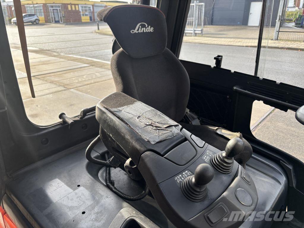 Linde E25-01 Электропогрузчики