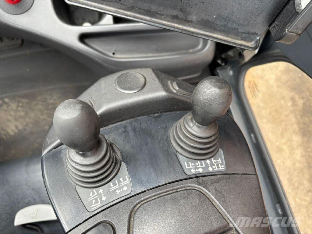 Linde E25HL-01/600 Электропогрузчики