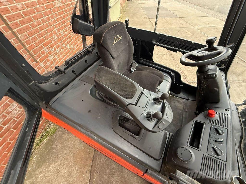 Linde E35L-01 Электропогрузчики
