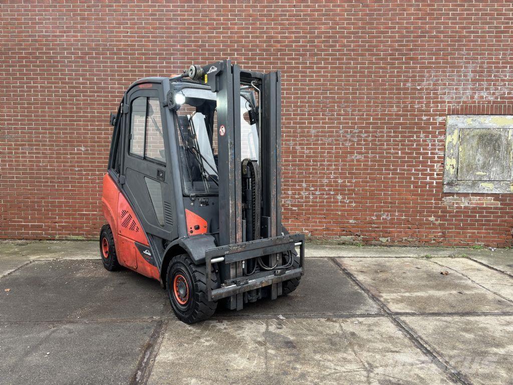 Linde H25D-02 Дизельные погрузчики
