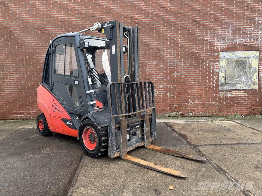 Linde H35D Дизельные погрузчики