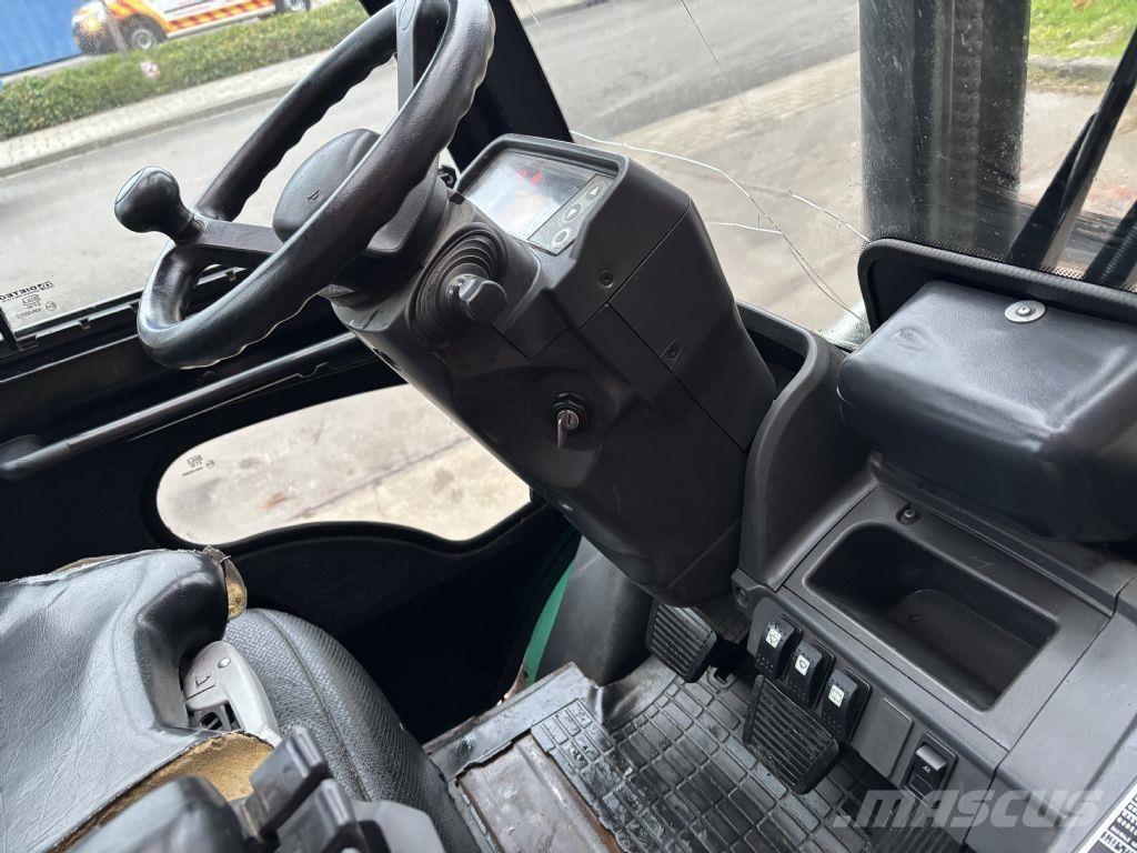 Mitsubishi FD25NT Дизельные погрузчики