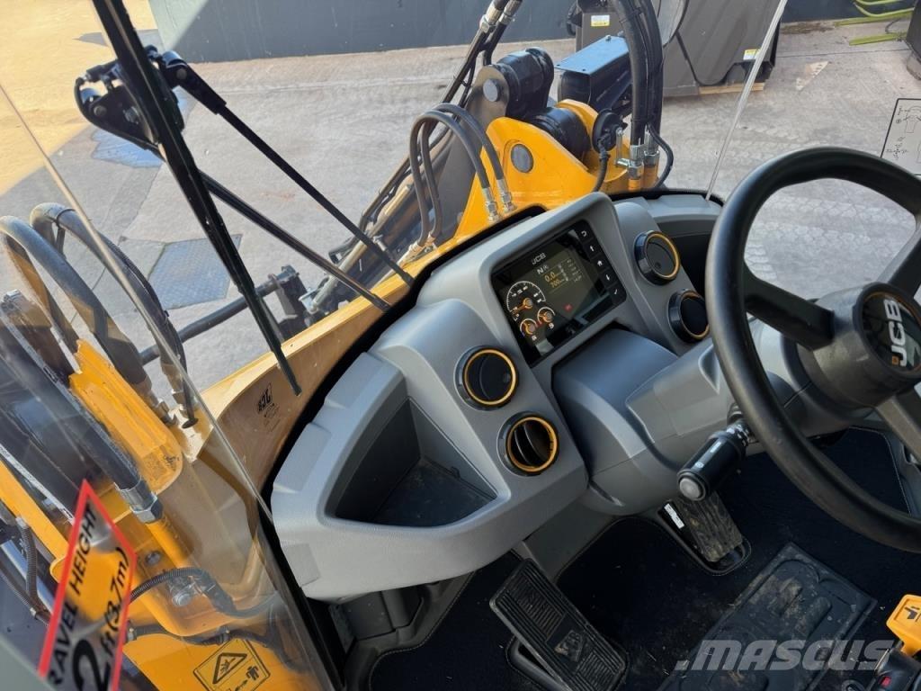 JCB 419S Трактора