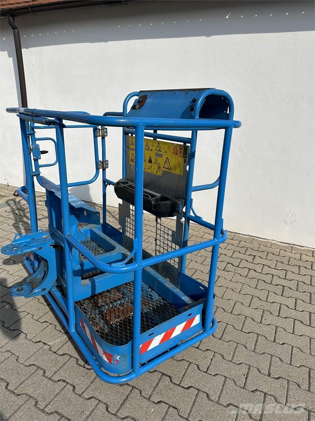 Genie S85 XC Строительная техника - Другие
