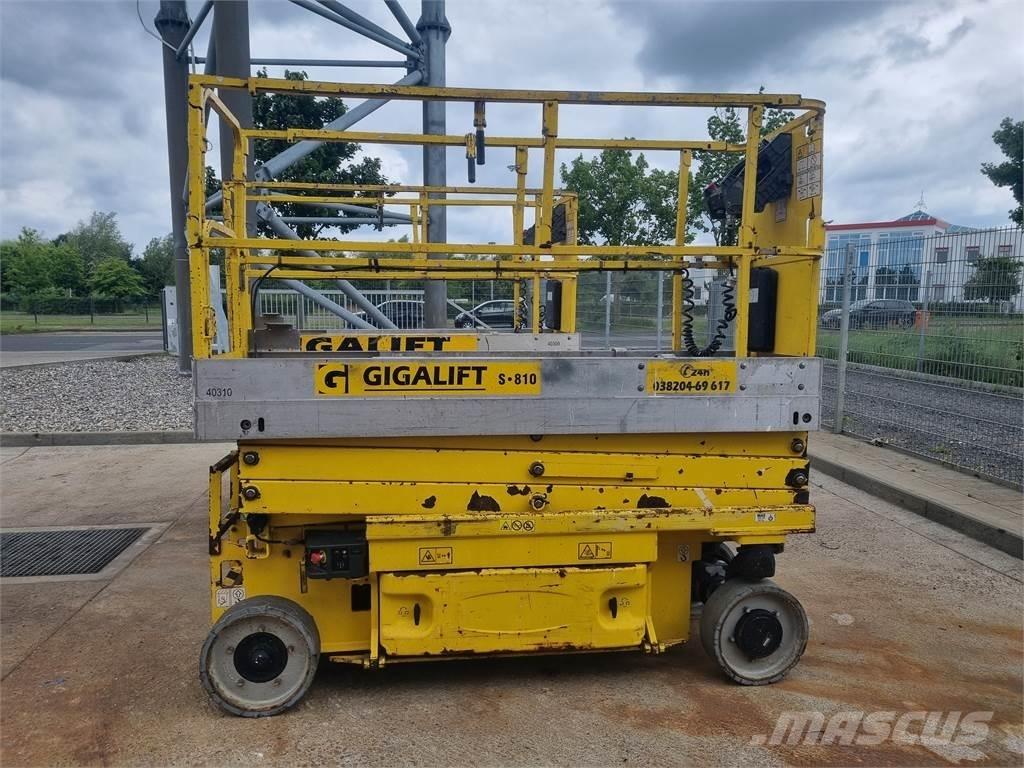 JLG 2030 ES Ножничные подъемники