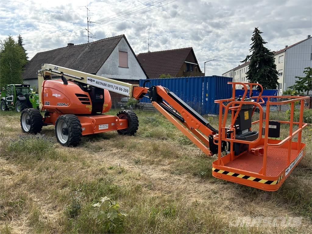 JLG 600AJ Коленчатые подъемники