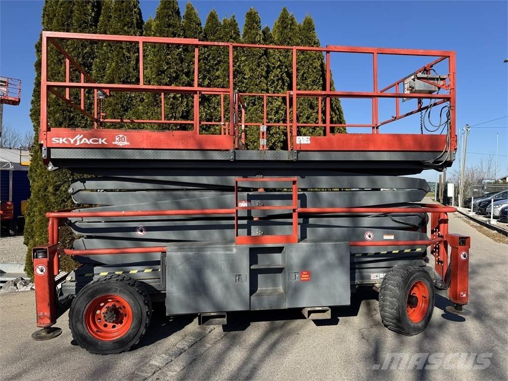 SkyJack SJ9250 Ножничные подъемники