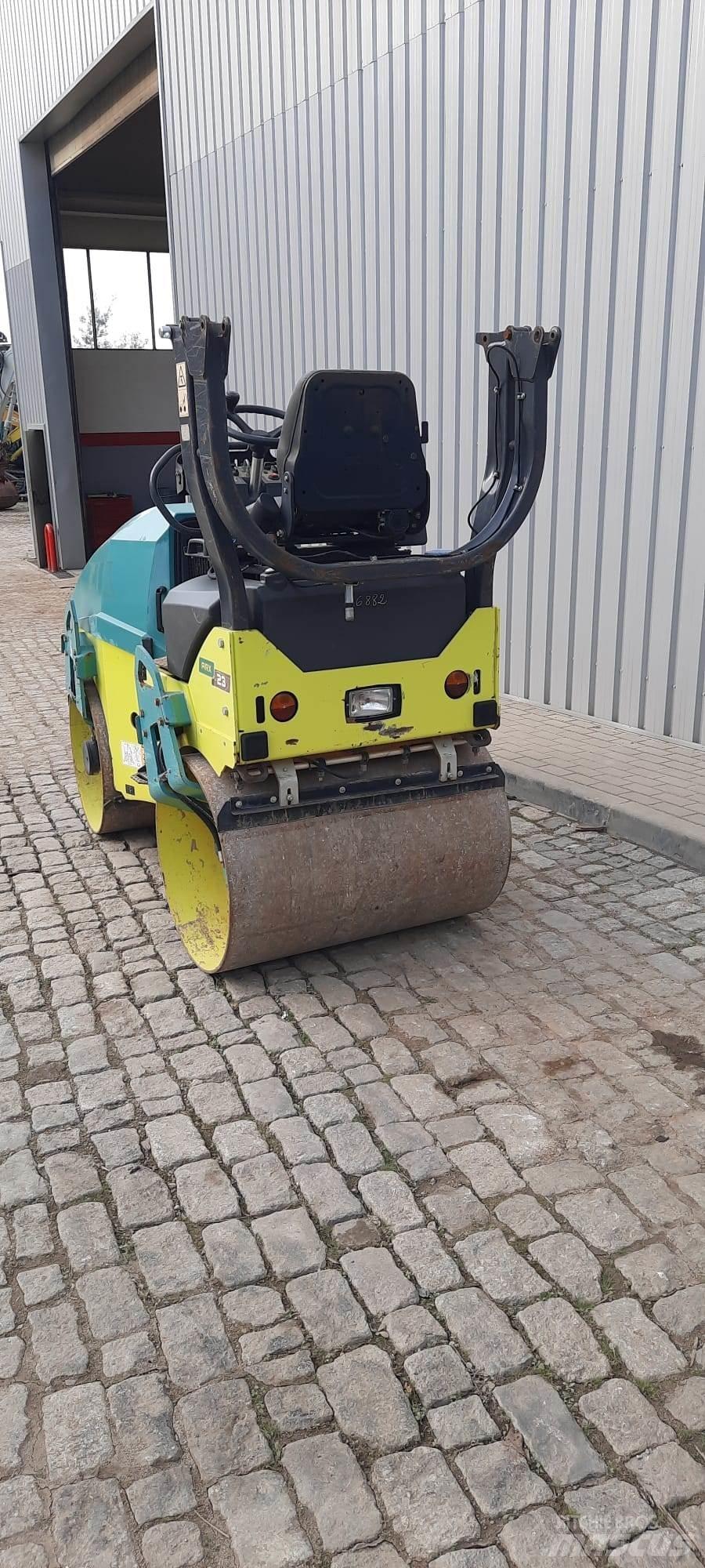 Ammann ARX23 Катки тротуарные
