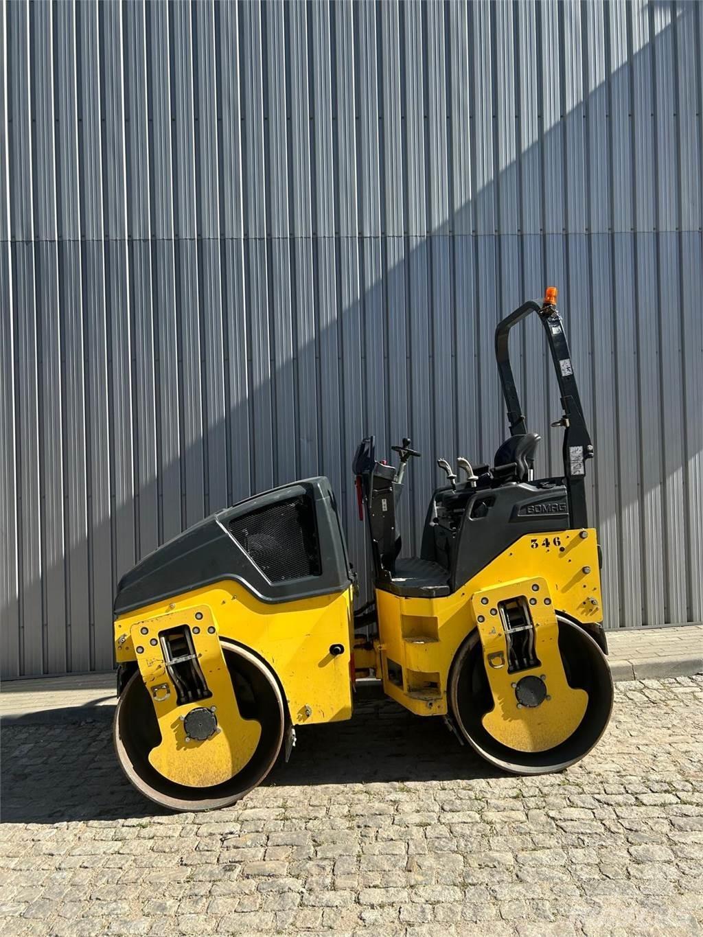 Bomag BW138AD-5 Катки тротуарные