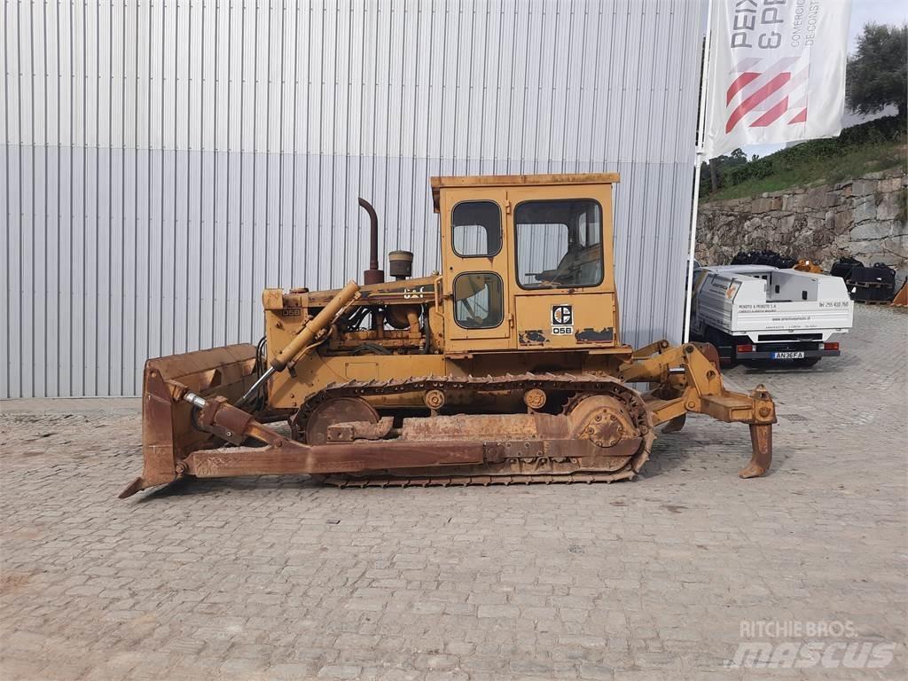 CAT D5B Трубоукладчики