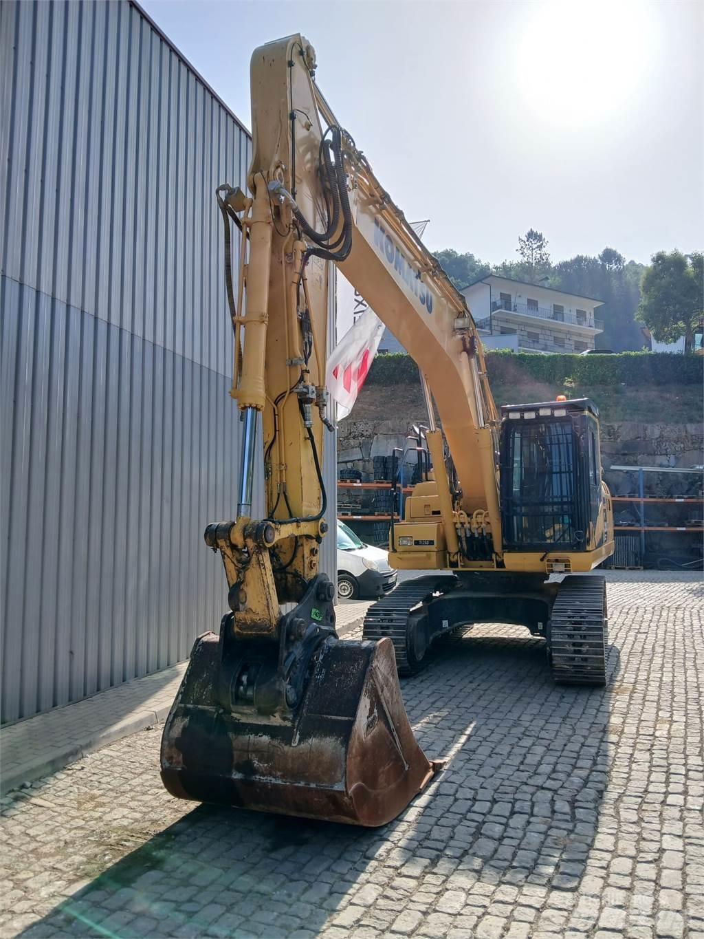 Komatsu PC210NLC-11 Гусеничные экскаваторы