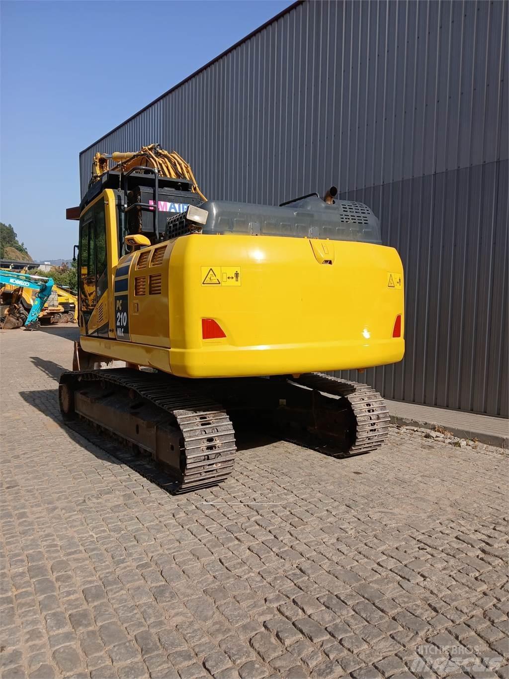 Komatsu PC210NLC-11 Гусеничные экскаваторы