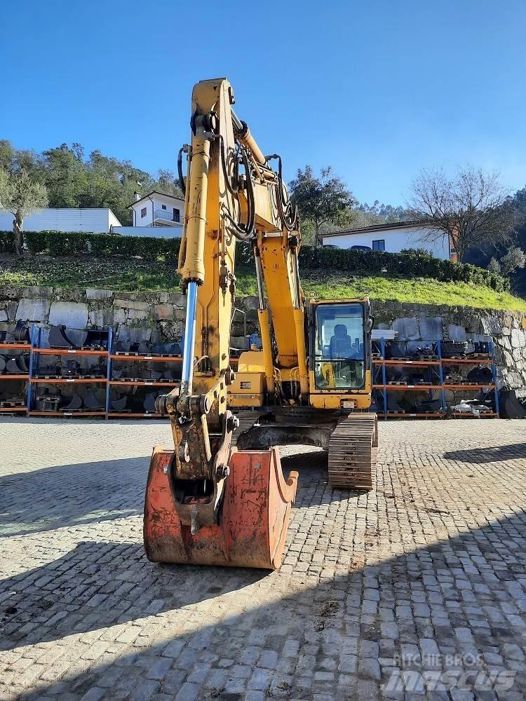 Komatsu PC210NLC-8K Гусеничные экскаваторы