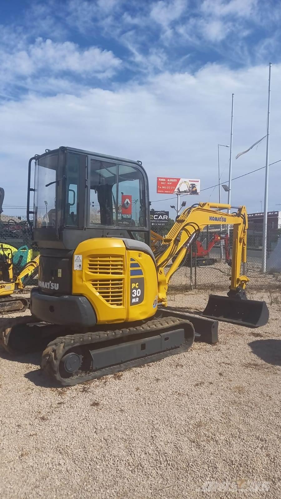 Komatsu PC30MR-2 Мини-экскаваторы