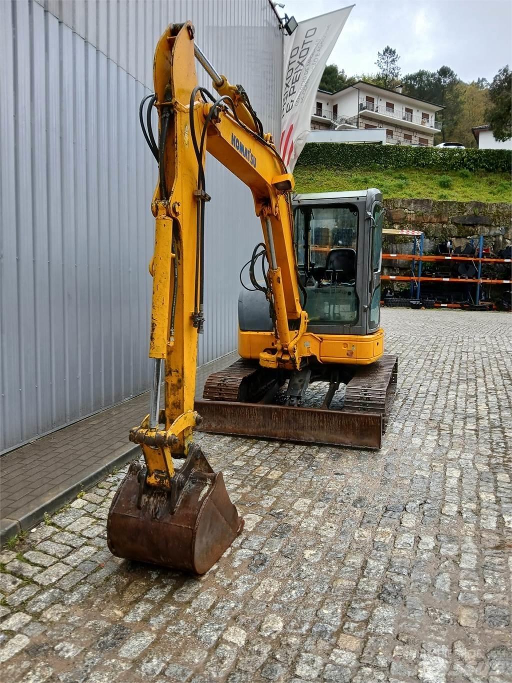 Komatsu PC50MR-2 Мини-экскаваторы