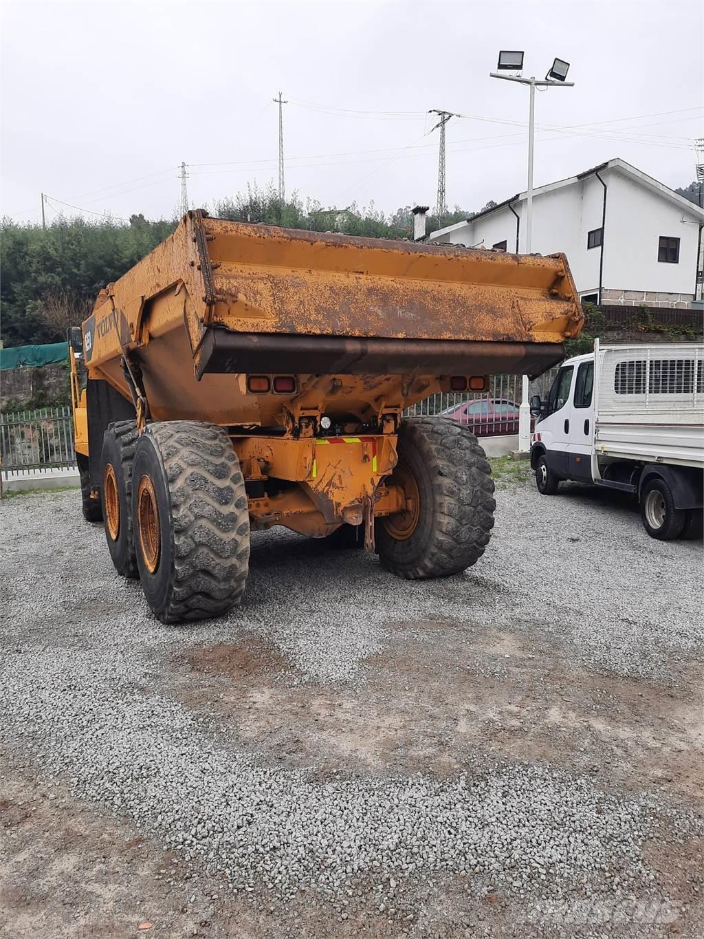 Volvo A25D Мини-самосвалы