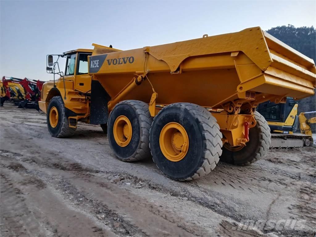 Volvo A25E Мини-самосвалы