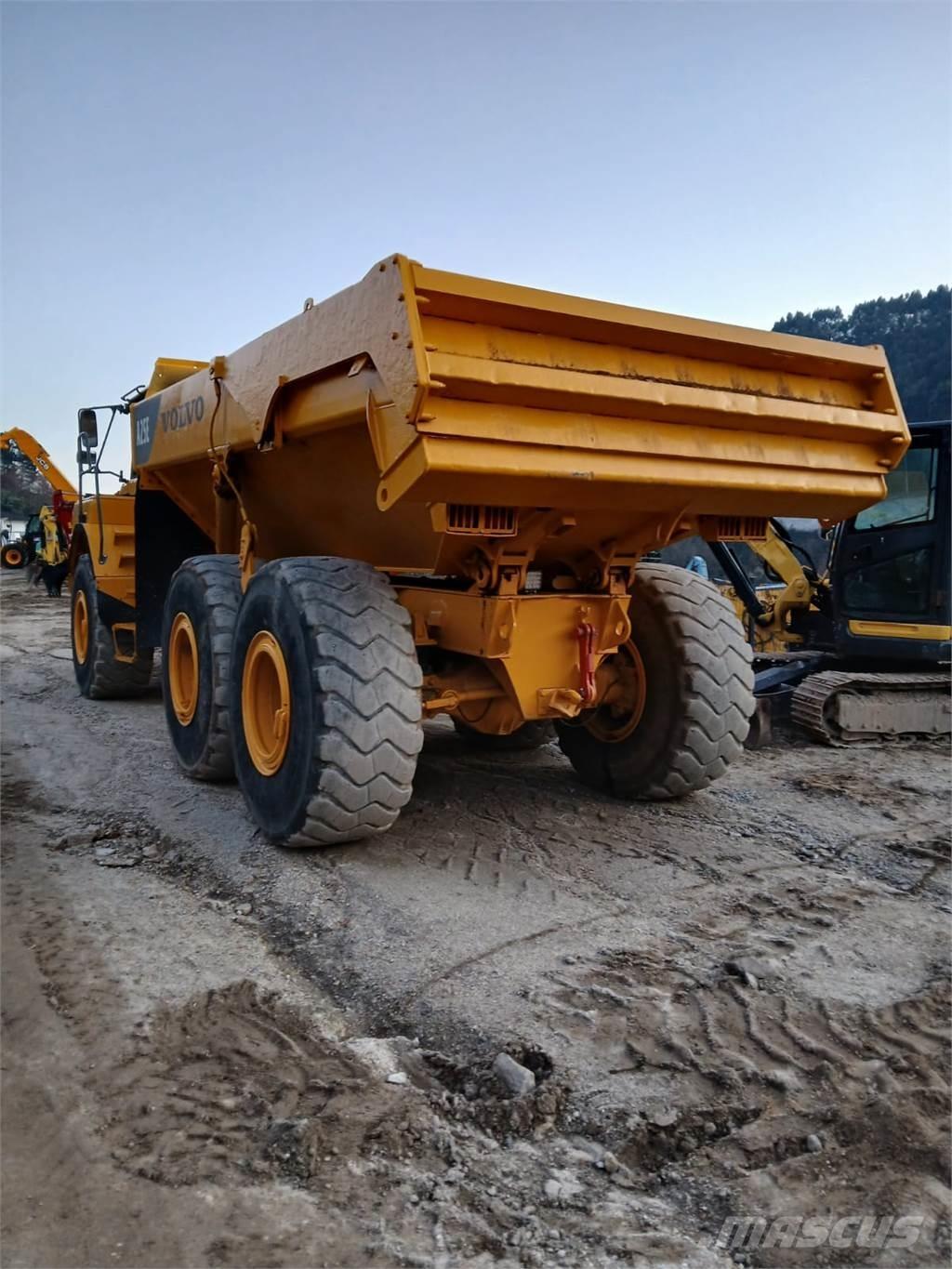 Volvo A25E Мини-самосвалы