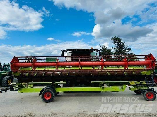CLAAS LEXION 750 Зерноуборочные комбайны